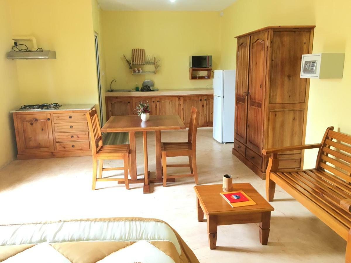 Le Rosier Hotel Trou d'Eau Douce Bagian luar foto